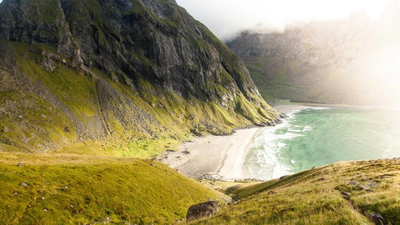 Elden Ring: Shadow of the Erdtree – Huyền Thoại Trở Lại, Thử Thách Mới Gọi Tên! Mua Key Giá Rẻ Tại DivineShop